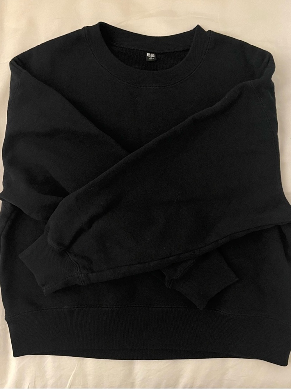 Black Crewneck Sweatshirt